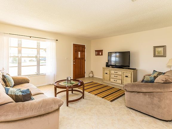 5th image of 5005 NW 50th St