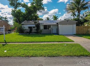 810 N 32nd Ave, Hollywood, FL 33021
