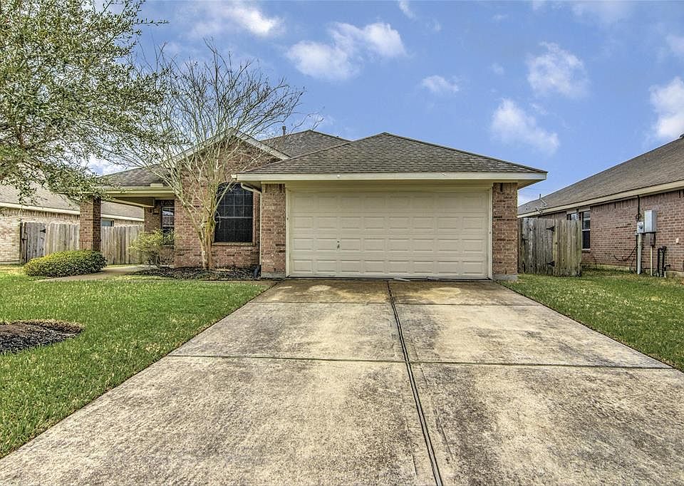1st image of 2975 Autumn Brook Ln