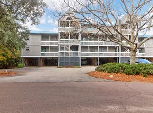 2403 Racquet Club Dr, Johns Island, SC 29455