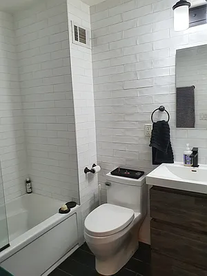 Rented by Corcoran | media 27