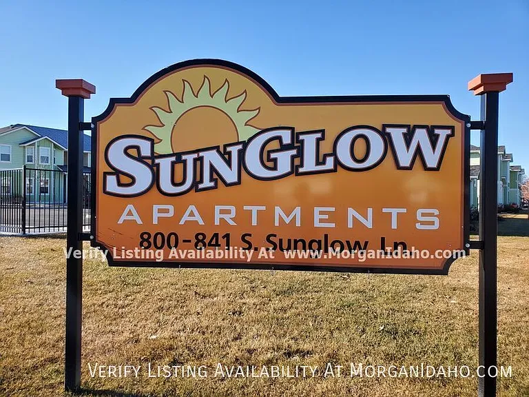 800 S Sunglow Ln #101 — Photo 2