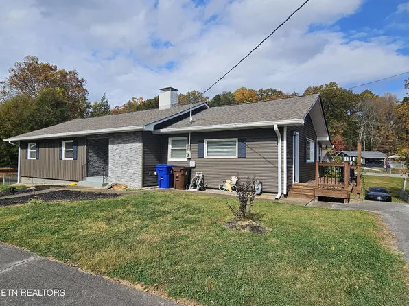 104 Thayer Ln, Oak Ridge, TN 37830