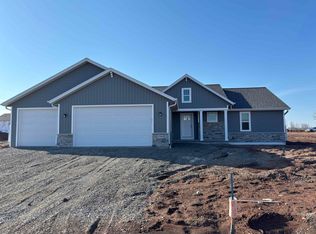 1769 Loyal Dr, Neenah, WI 54956