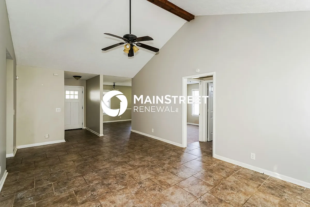 Living Room - 1921 Treeview Ct