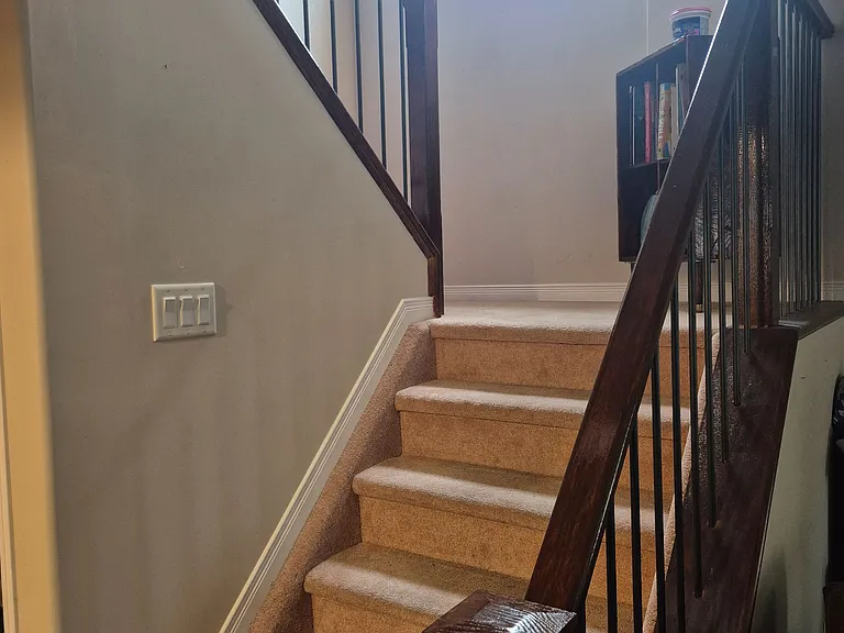 1478 Albany Dr — Photo 3