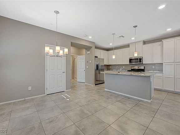 3rd image of 8562 Insignia Ave Unit 102