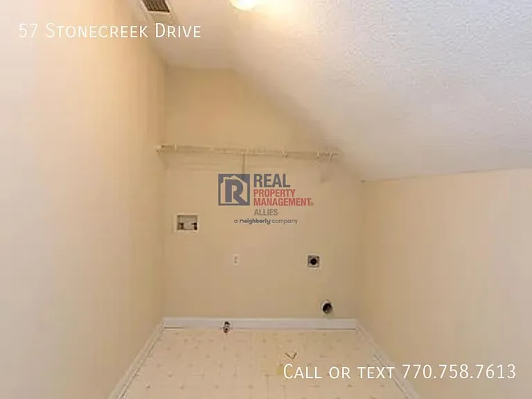 57 Stonecreek Dr — Photo 17