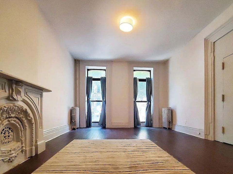 1st image of 146 Lafayette Ave #2