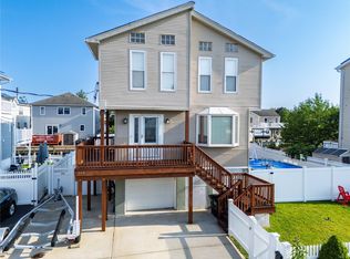 644 Arthur St, Baldwin, NY
