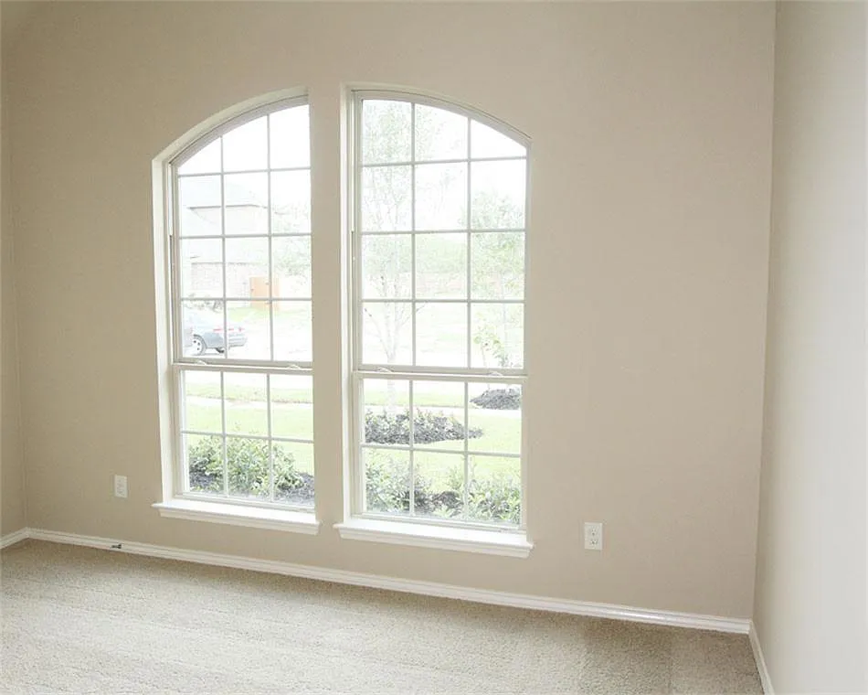 4 bed, 3.5 bath, 3158 sqft, $2,950 — Photo 3