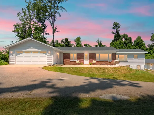 56776 Red Arrow Hwy, Lawrence, MI 49064