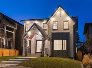 1936 S 31st Ave SW, Calgary, AB T2T 1S9