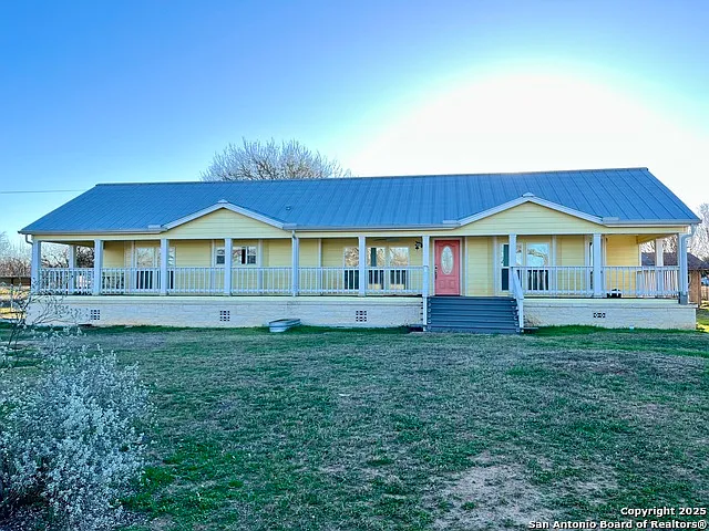 298 Haley Ln — Photo 1