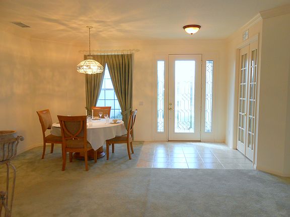 Tiled Entry & Formal Dining