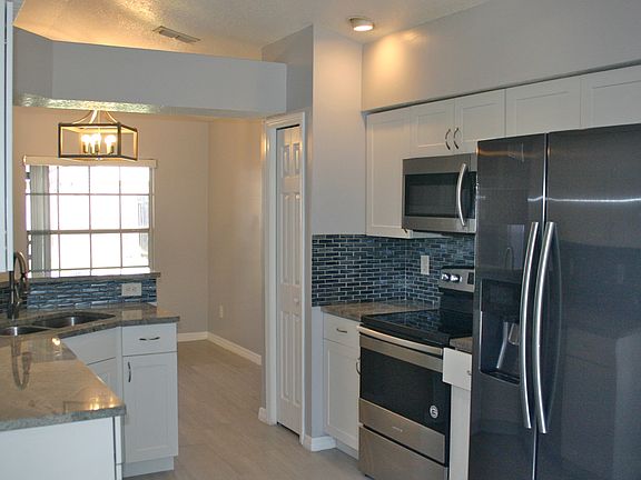 3rd image of 477 Whittingham Pl