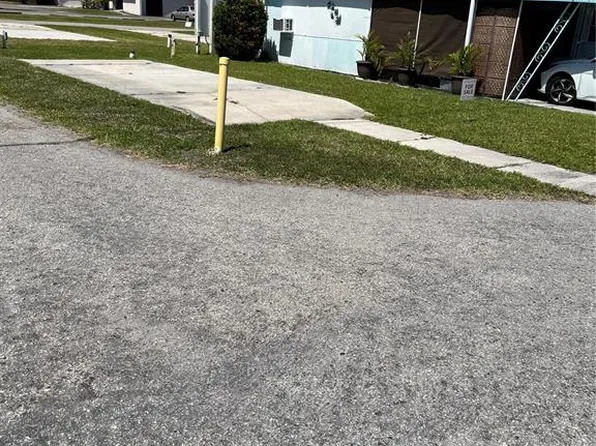 47 Illinois St, Palmetto, FL 34221
