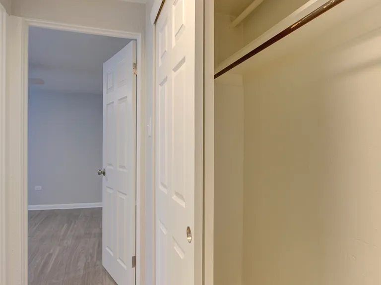 closet closet