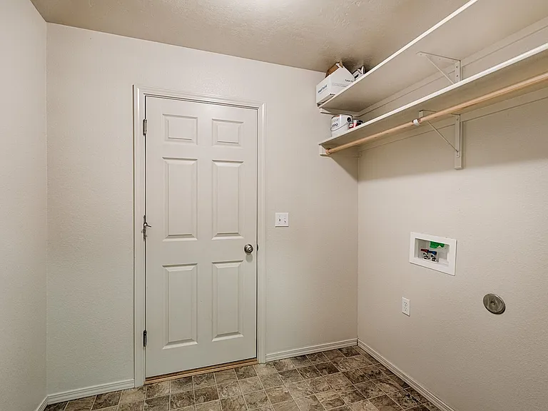 1052 N Star Bright Ln — Photo 18