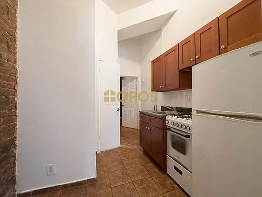 Rented by City Connections Realty | media 11