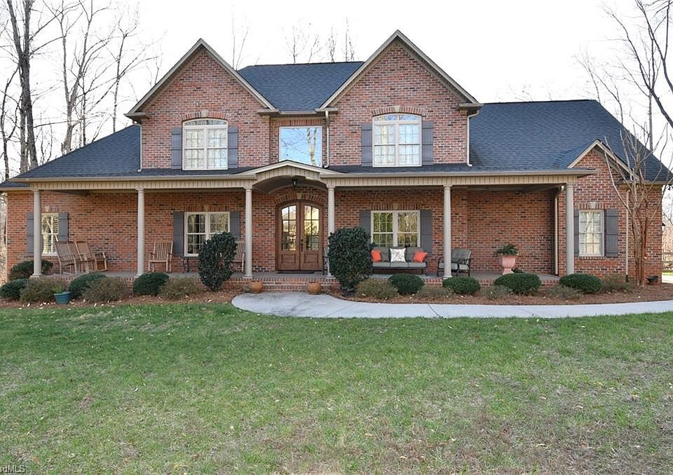 1st image of 7740 Forest Haven Ln
