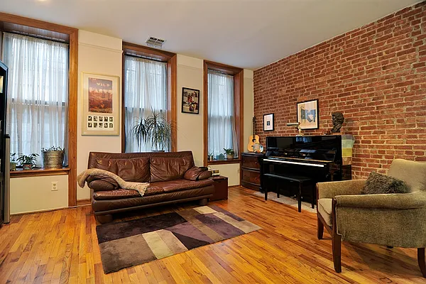 Sold by Corcoran | media 8