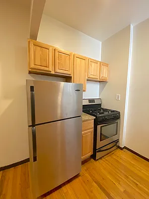 Rented by Keller Williams NYC | media 7