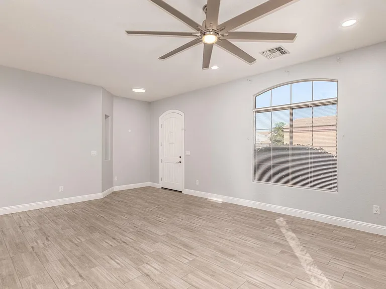 16834 N 49th Way — Photo 5