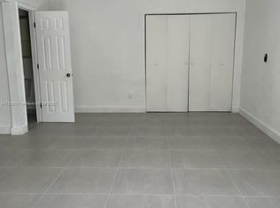 8989 Byron Ave APT 6, Surfside, FL 33154