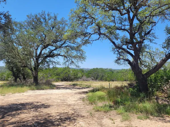 638 Bonita Dr, Blanco, TX 78606