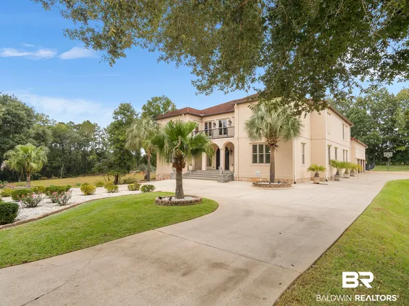 146 Augusta Ct, Fairhope, AL 36532
