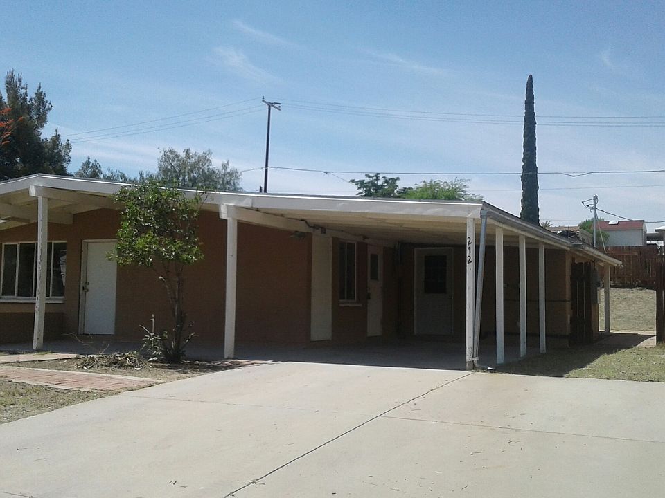 1st image of 212 S Avenue C