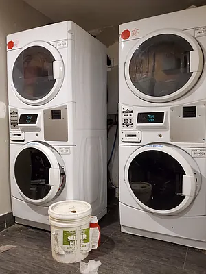 Rented by Sunshine Management Group, LLC | media 12