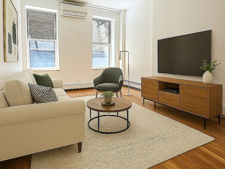 60 W 45th St #3R — Photo 1