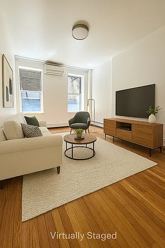 60 W 45th St #3R Photo 1