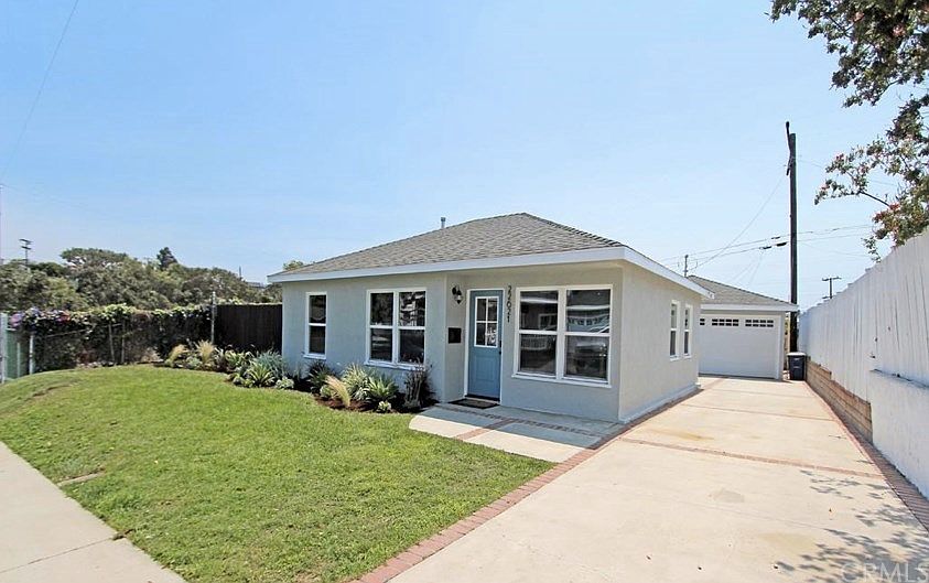 1st image of 22621 Susana Ave
