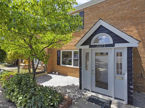 3377 Ardley Ct, Falls Church, VA 22041