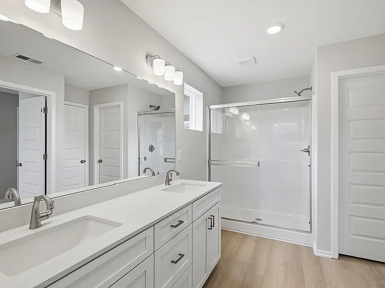 1424 SE Vantage Point Dr — Photo 13