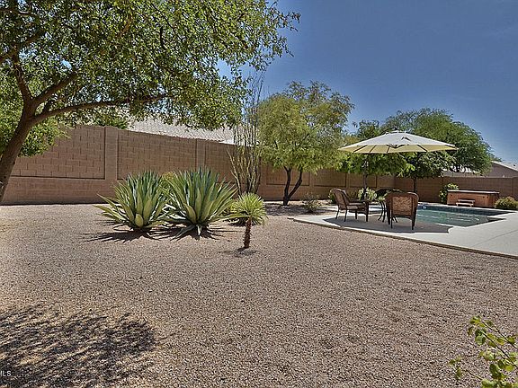5th image of 28819 N 49th Pl