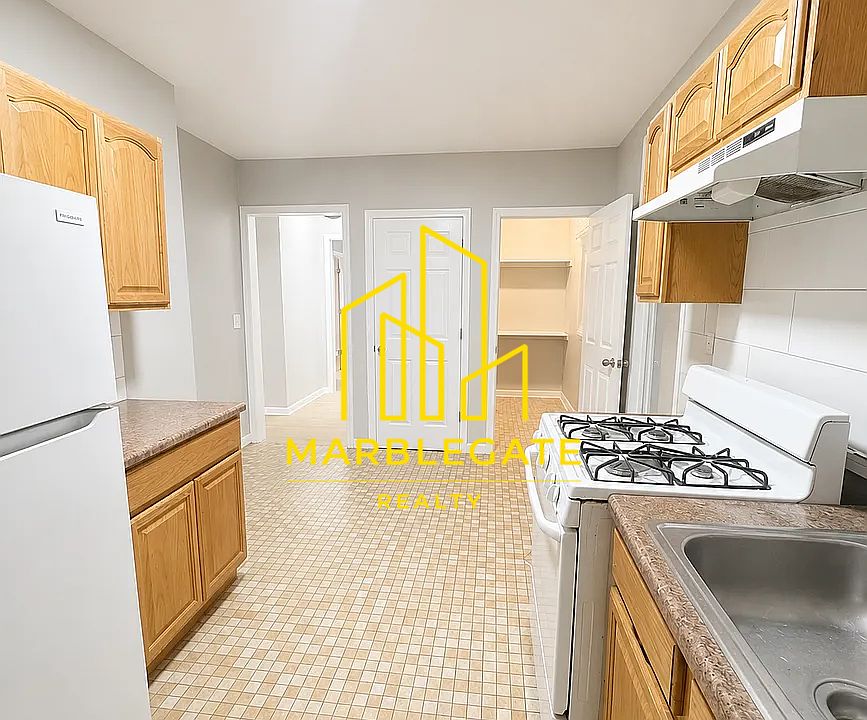 1st image of 62 N 6th St #22