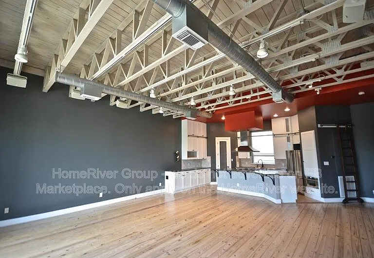 1324 Taft St — Photo 7