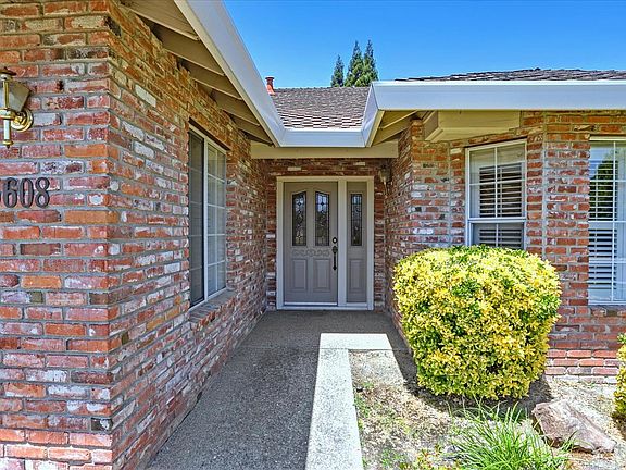 5th image of 5608 Freeman Dr
