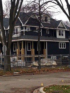 1st image of 900 S Ashland Ave