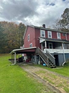 517 Church St, Mcintyre, PA, 15756