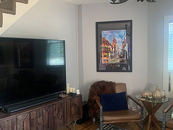 2 floor living room