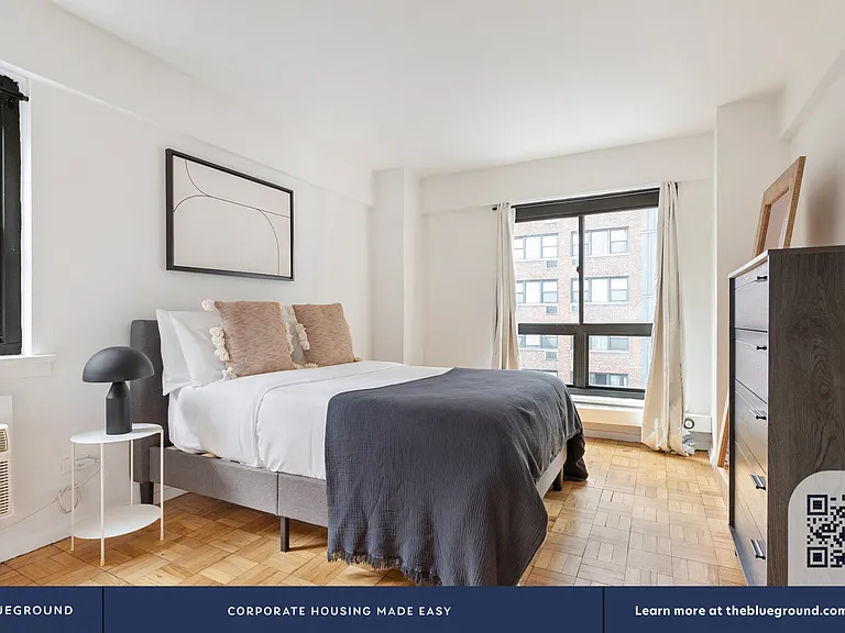 300 E 51st St #5B — Photo 15
