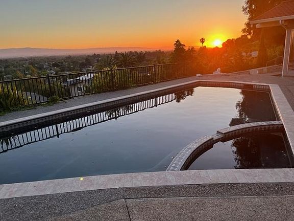 3rd image of 11482 Chula Vista Dr