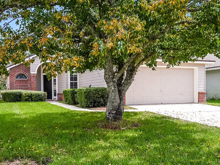 1523 Slash Pine Ct — Photo 3