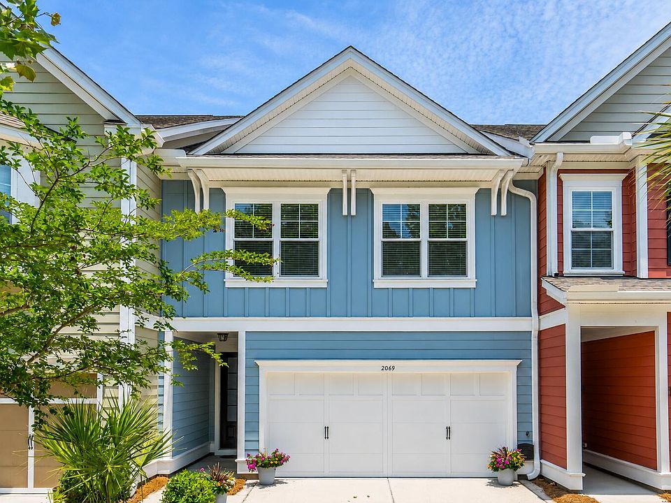 1st image of 2069 Kings Gate Ln