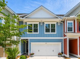 2069 Kings Gate Ln, Mount Pleasant, SC 29466